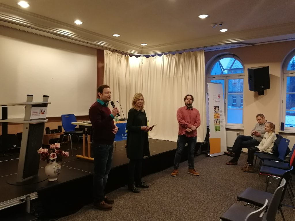 (von r.n.l.) Bogdan Kolomiychuk, Maryna Galovska, Hennadiy Netuzhylov